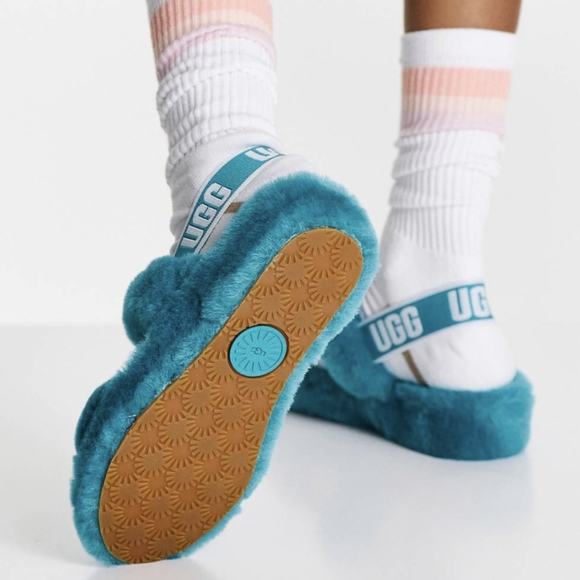 🆕 NWT Ugg sandals - Picture 3 of 7